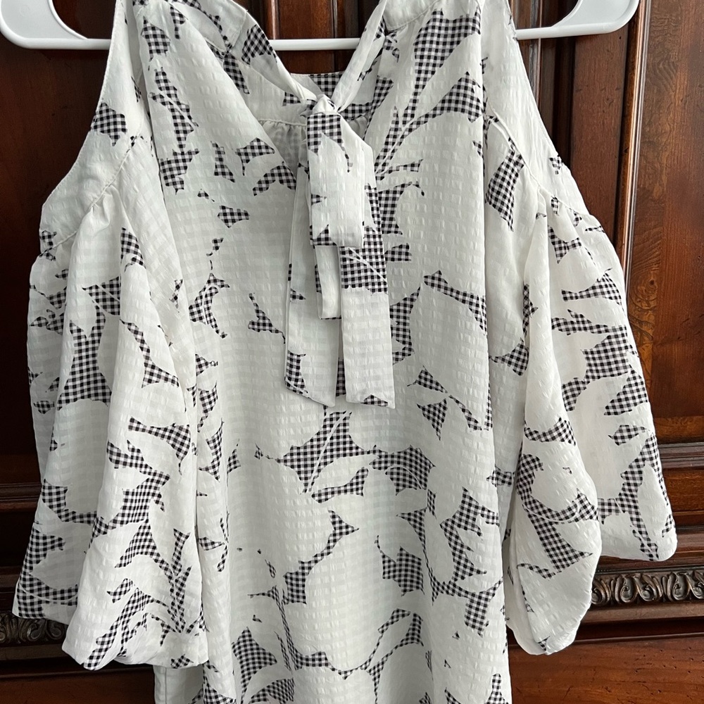 Ann Taylor Gingham Floral Cold Shoulder Blouse Top - Picture 2 of 2